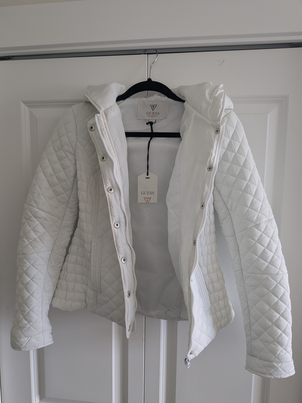 GUESS Quilted White Hooded Puffer Jacket